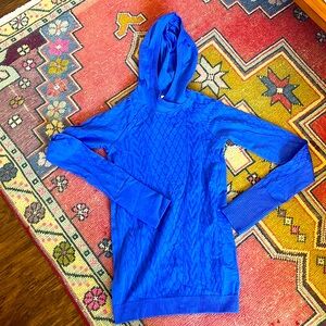 Lululemon Restless hoody - size 4